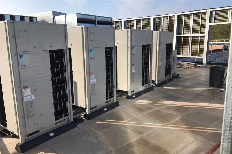 Sửa máy lạnh trung tâm nhanh chóng, uy tín chỉ có tại Ankaco 11 sua may lanh trung tam 1