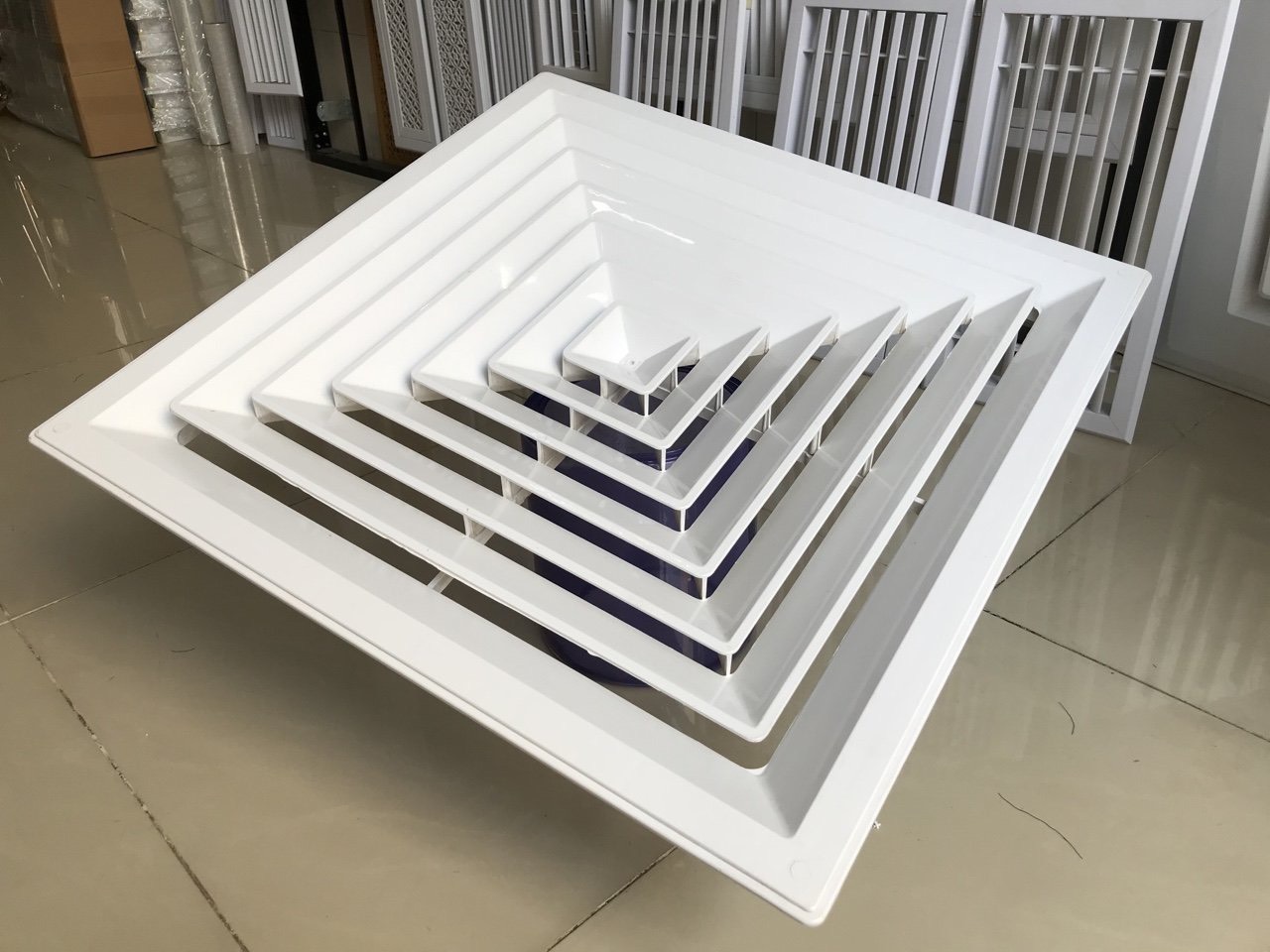 Mieng gio khuech tan 3