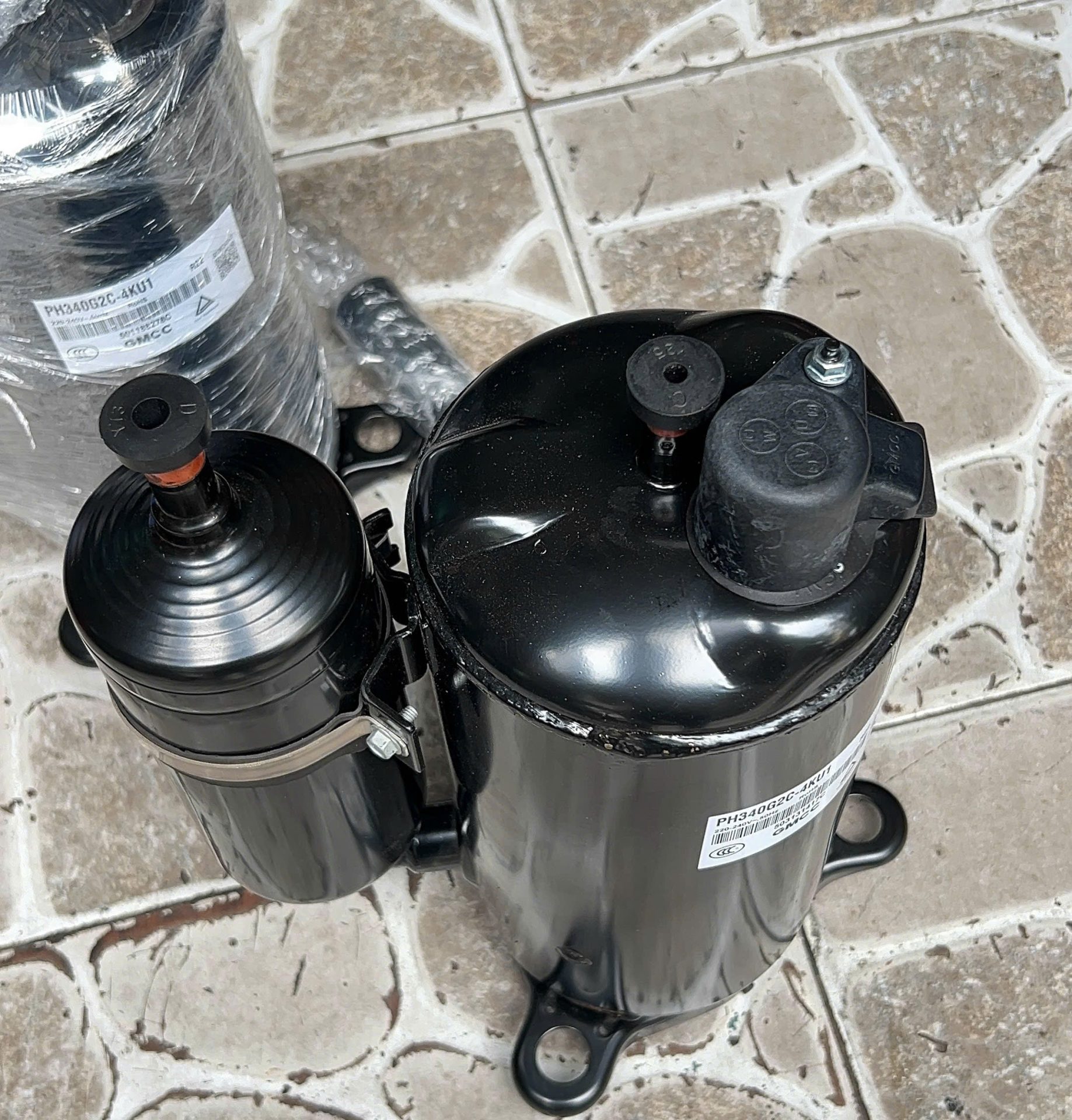 PH340G2C-4KU1 (2) PH340G2C 4KU1 2 1